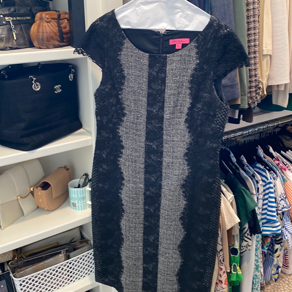 Super Flattering Betsy Johnson Dress with Black Lace Side Panels